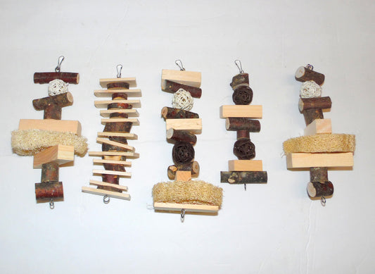 Random Natural 7" Hanging Chinchilla Chew Toy - Apple Sticks, Pine, Loofah & Willow Vine Balls